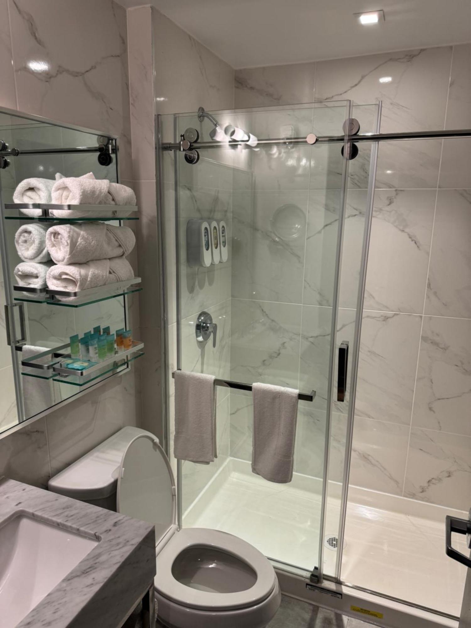 Hotel Mirage Brooklyn نيو يورك المظهر الخارجي الصورة